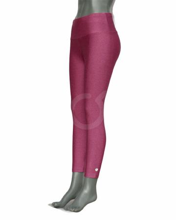 <p>Lycra larga&nbsp;con cintura alta.&nbsp; Stretch.</p>
